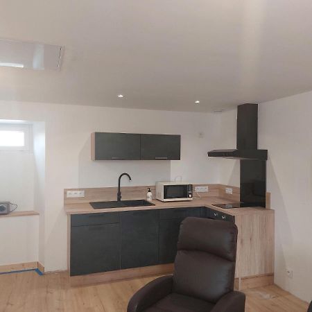 Appartement Plein Centre Broons Εξωτερικό φωτογραφία
