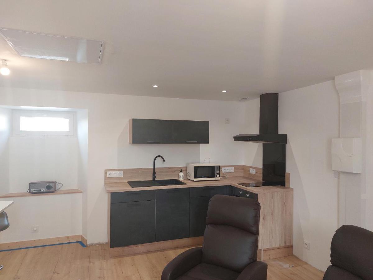 Appartement Plein Centre Broons Εξωτερικό φωτογραφία